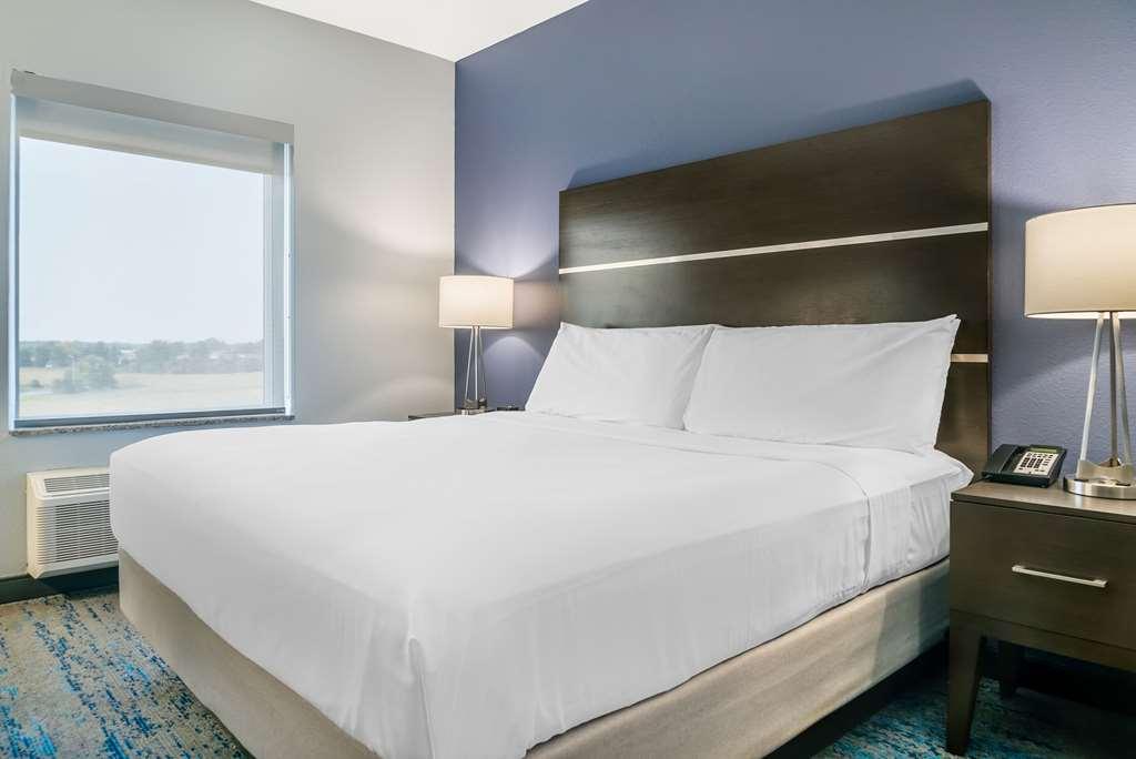 Comfort Inn & Suites Adrian Zimmer foto